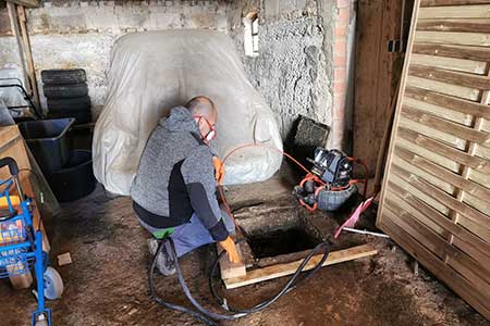 Reinigung-einer-Grundleitung-in-Ulm